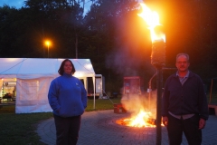 Das Lagerfeuer brennt