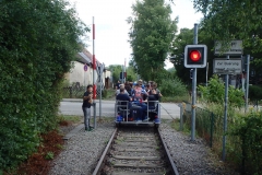 Bei Rot über die Ampel... naja