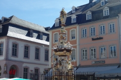 Der Petrusbrunnen