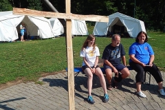 Das Kreuz darf nicht fehlen!